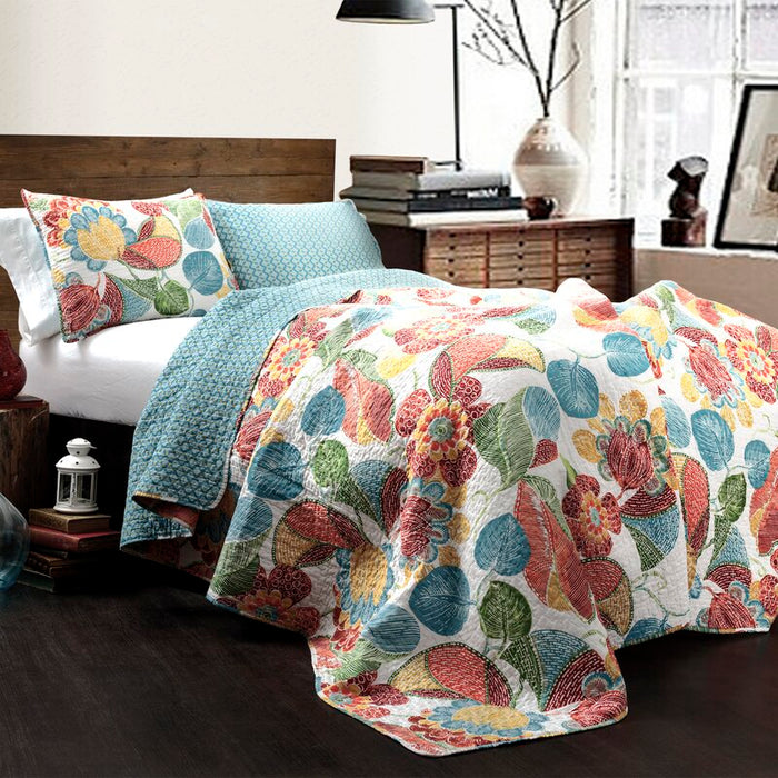 Colleyville Reversible Quilt Set