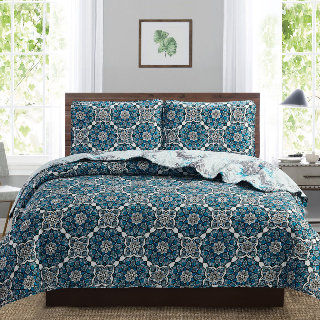 Navy Lotus - Three  Piece Quilt Set